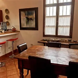 En Linda Casa Muy Tranquila Habitación en casa particular Antigua